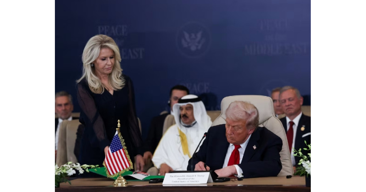 ट्रंप ने मिस्र में गाज़ा सीजफायर प्लान पर किए हस्ताक्षर, मध्य पूर्व में शांति की नई उम्मीद