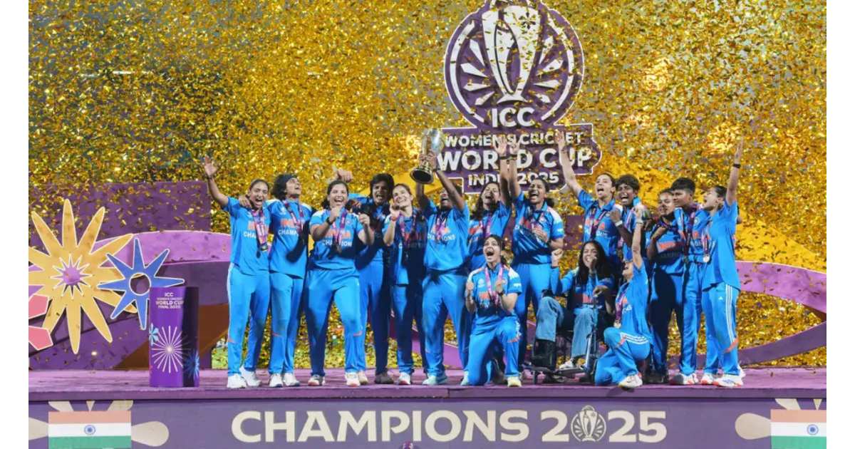 भारतीय नारी शक्ति की जय हो &hellip; बेटियां भी बनीं विश्व चैंपियन, फाइनल में दक्षिण अफ्रीका को रौंदकर दर्ज की ऐतिहासिक जीत