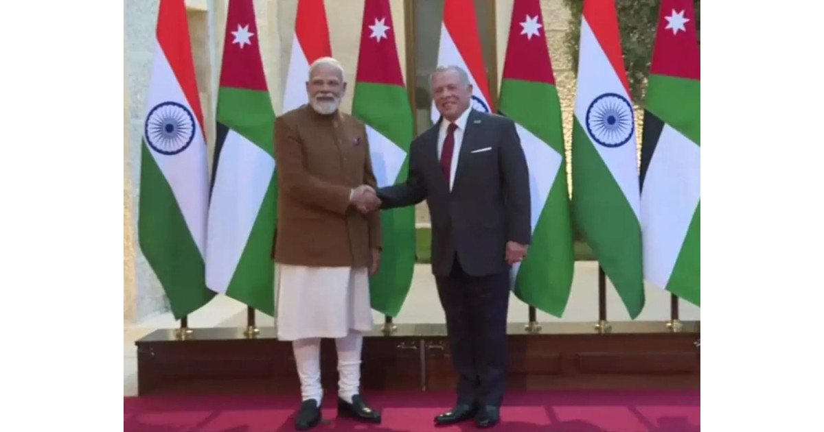 ऐतिहासिक मुलाकात: हुसैनिया पैलेस में पीएम मोदी से मिले पैगंबर मोहम्मद के 41वें वंशज किंग अब्दुल्ला