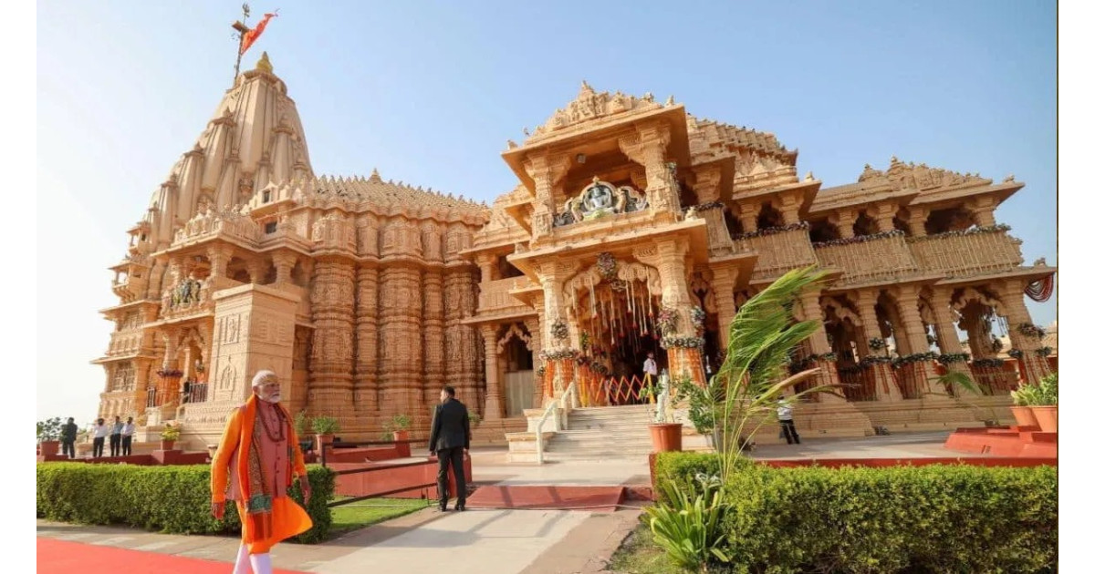 सोमनाथ मंदिर पर ग़ज़नवी के हमले के 1000 साल: विध्वंस से पुनर्निर्माण तक&mdash;आस्था, संघर्ष और सरदार पटेल की ऐतिहासिक भूमिका