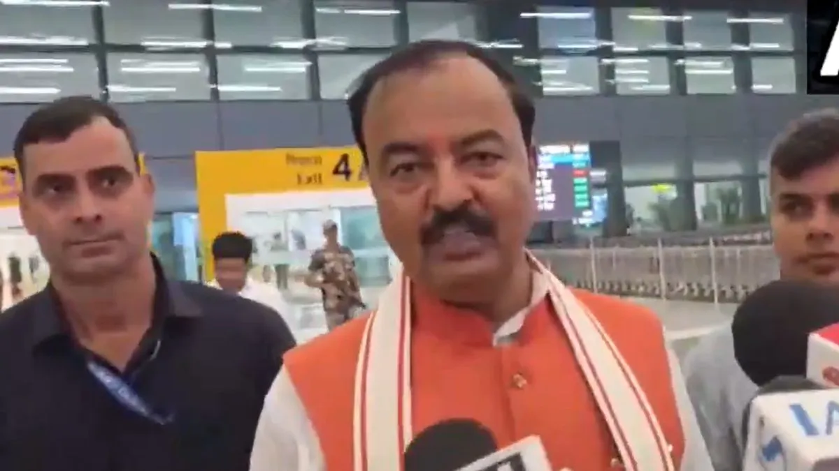  नीतीश कुमार ही होंगे सीएम, यूपी डिप्टी CM केशव प्रसाद बोले- NDA की चल रही सुनामी