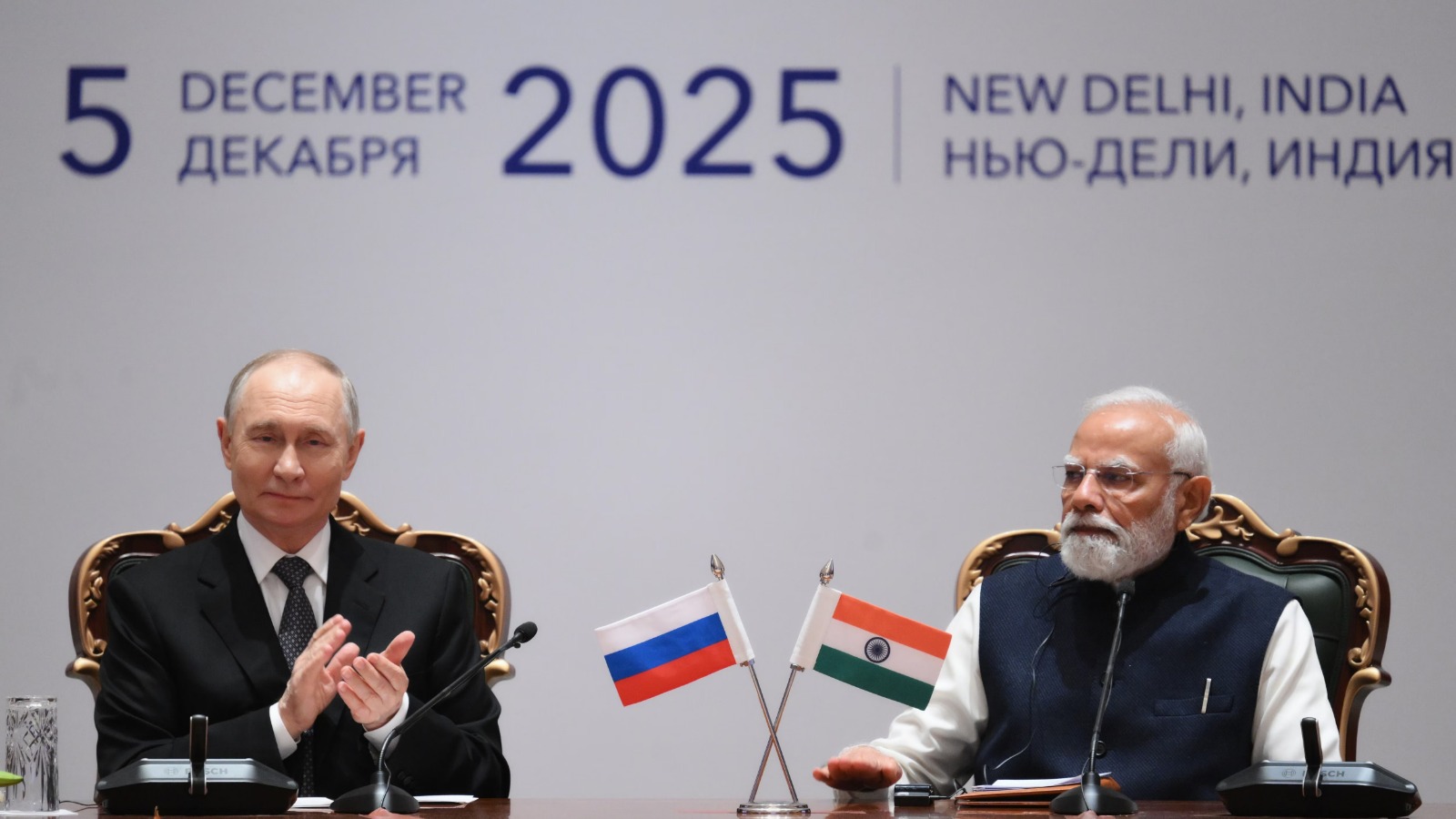 हिंद-रूस रिश्तों को मिला नया आसमान: मोदी बोले-‘दोस्ती ध्रुव तारे की तरह अटल; पुतिन ने दिया तेल सप्लाई का बड़ा भरोसा