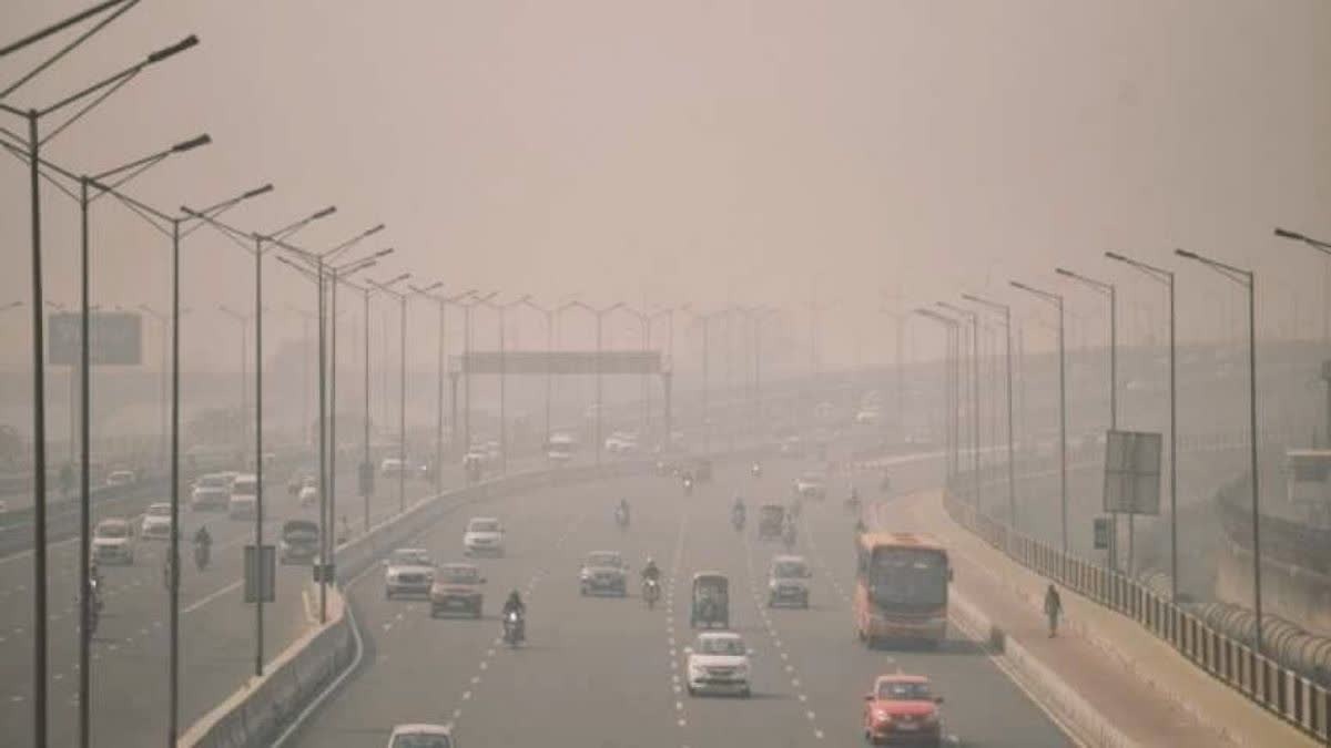 प्रदूषण की गिरफ्त में उत्तर भारत: क्या दिल्ली को दोष देकर बच निकल रहे हैं?