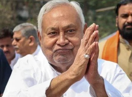 बिहार की राजनीति में भूचाल: 14 अप्रैल को इस्तीफा दे सकते हैं नीतीश कुमार, 15 अप्रैल को नई सरकार के शपथ ग्रहण की चर्चा तेज